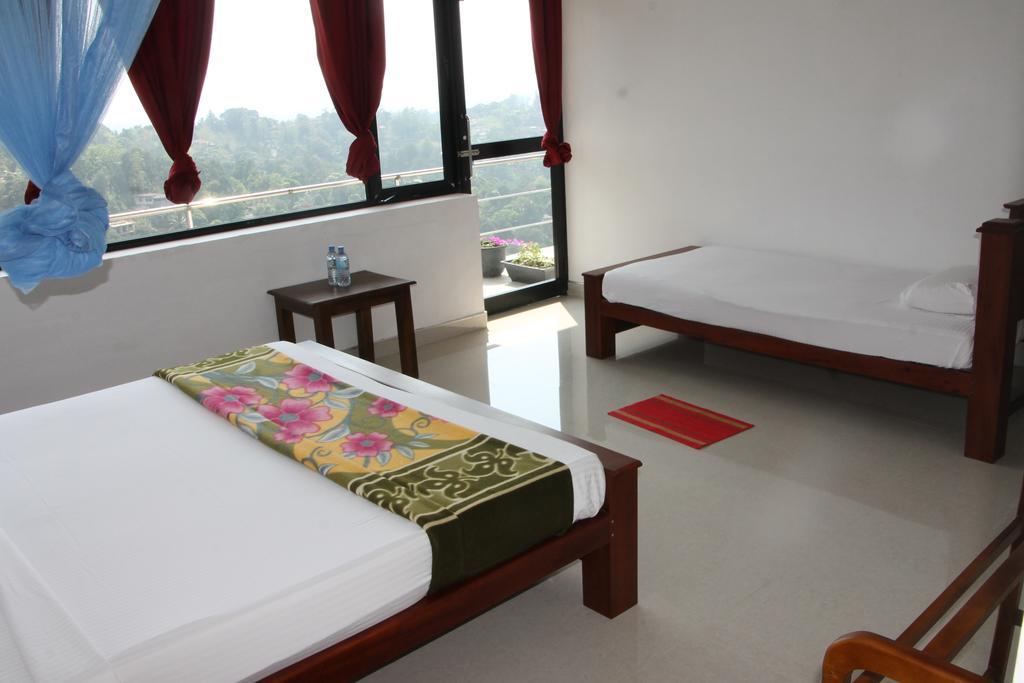 Pure Nature Hotel Kandy Room photo